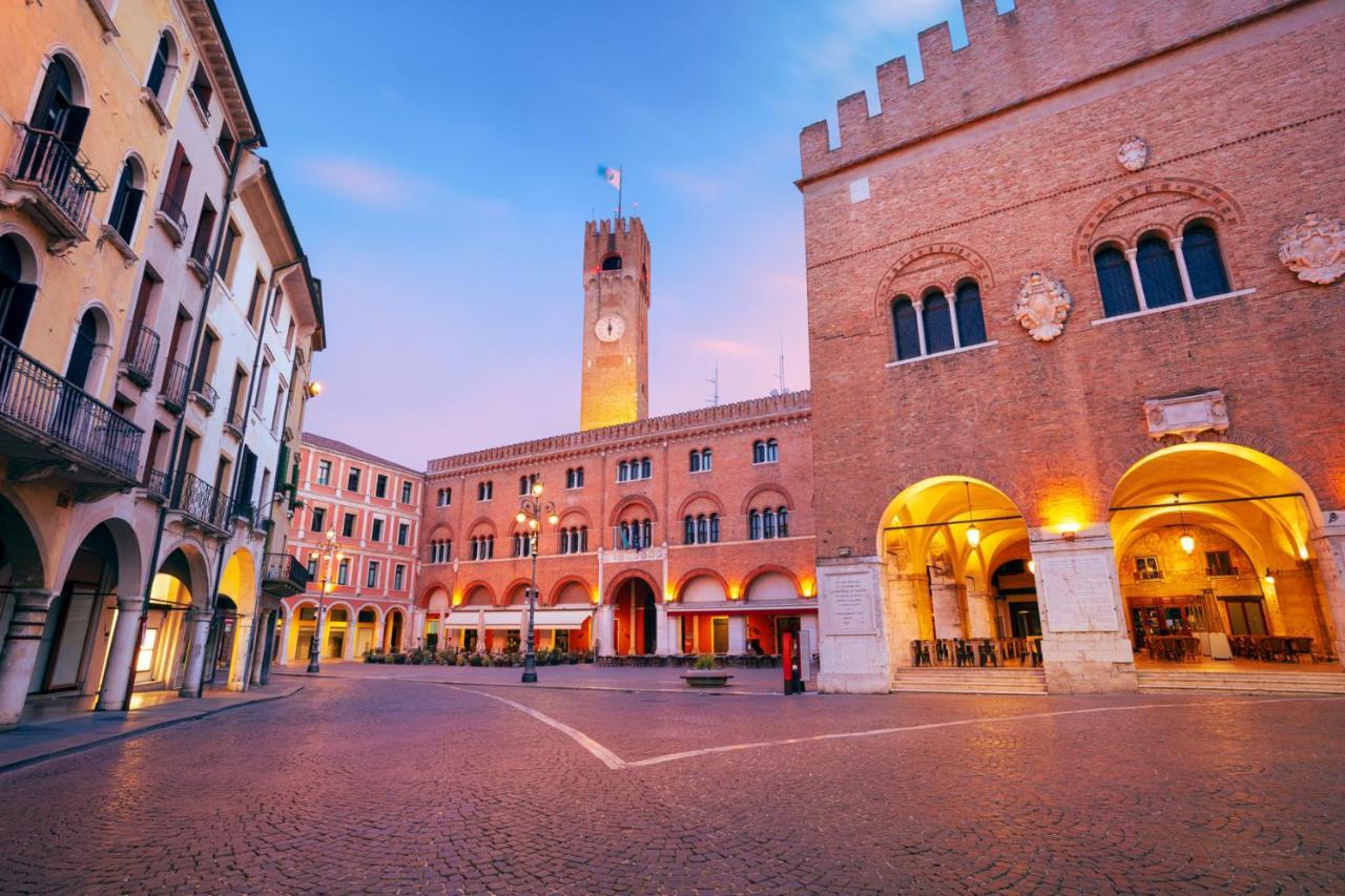 Casa Trevigiana - Super location, fully equipped&spacious Treviso Exterior foto